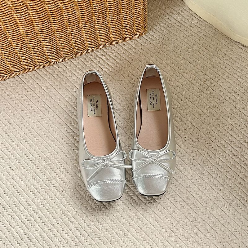 Bow Flats Faux Accent Leather