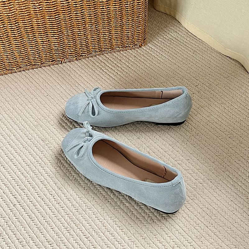 Bow Flats Faux Accent Leather