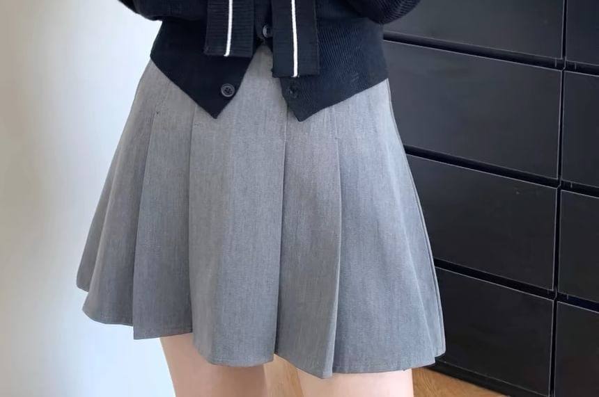 Matching V-Neck Striped Cardigan and Shawl Set