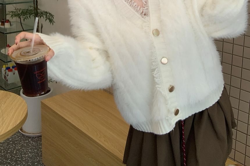 Fringed Trim V-Neck Ribbed Cardigan