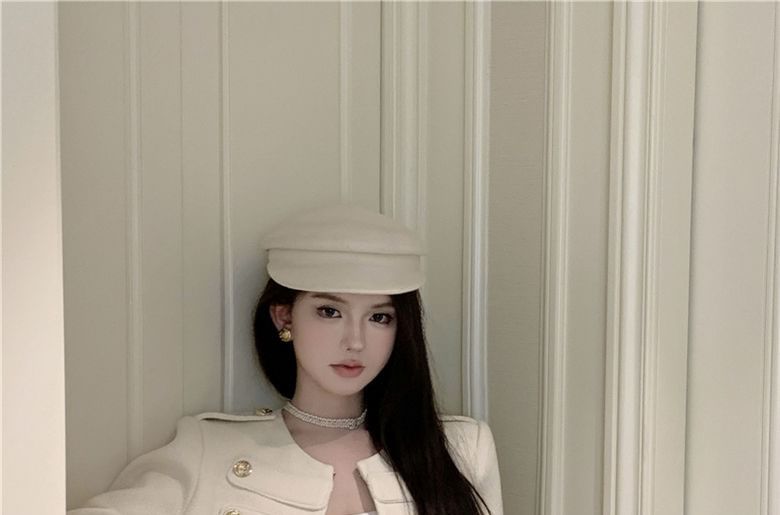 Long Sleeve Round Neck Cropped Tweed Jacket