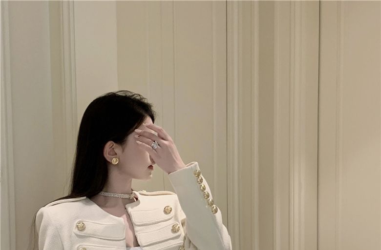 Long Sleeve Round Neck Cropped Tweed Jacket