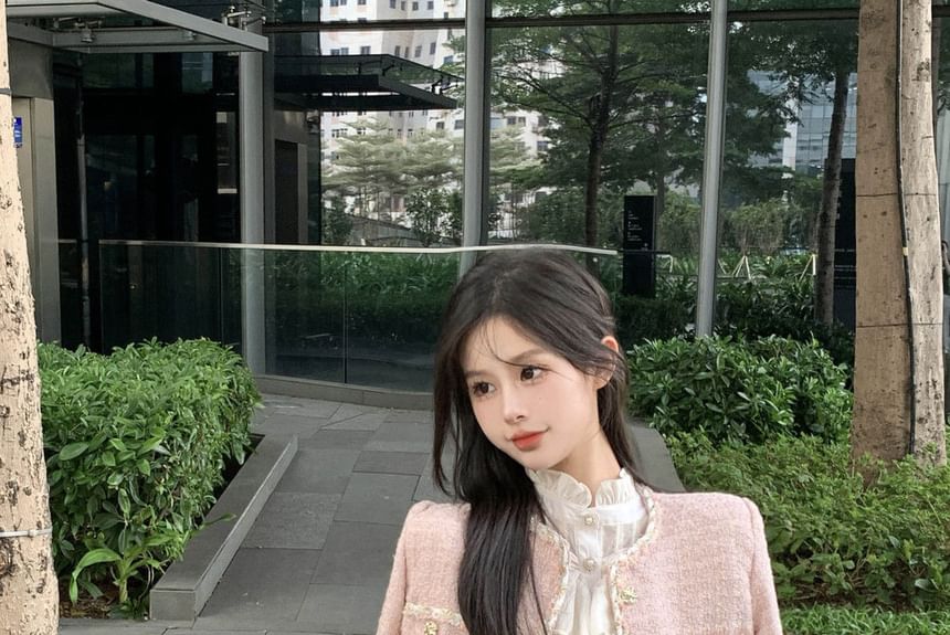 Round Neck Tweed Cropped Jacket