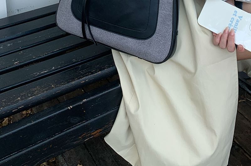 Faux Leather Shoulder Zip Bag Panel