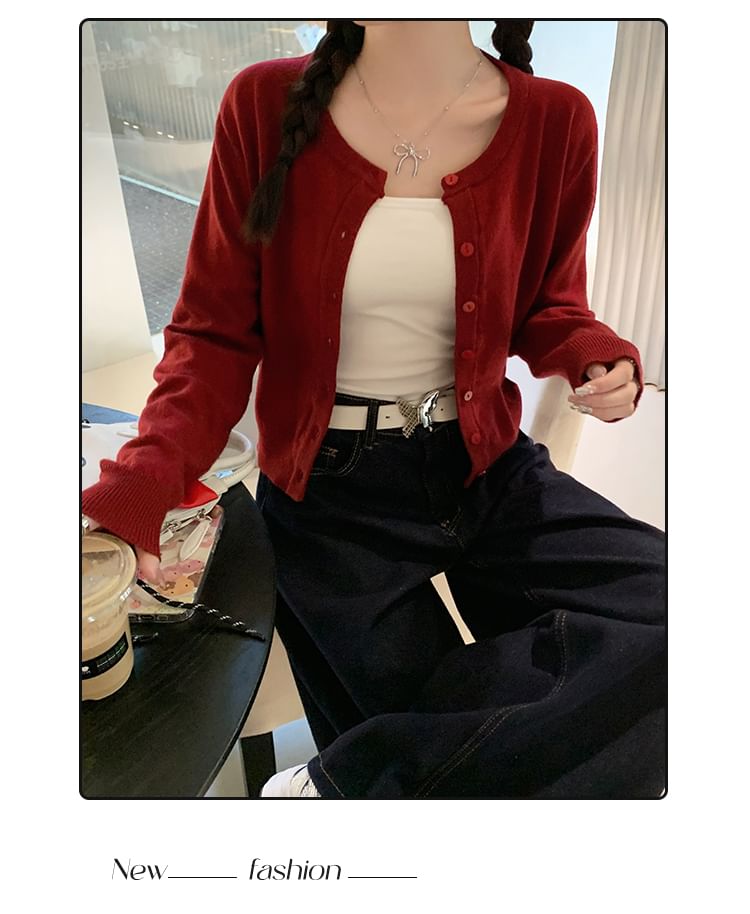 Crewneck Button-Up Cropped Knit Cardigan
