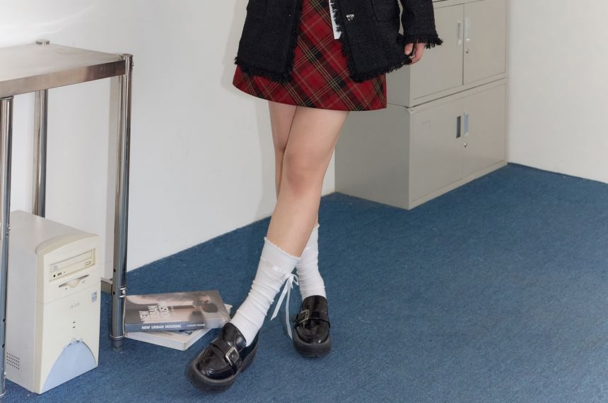 Plus Size Round Neck Plain Fray Tweed Heart Button Jacket