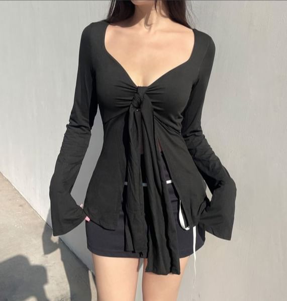 Crop Tie-Front V-Neck Sleeve Long Plain Top