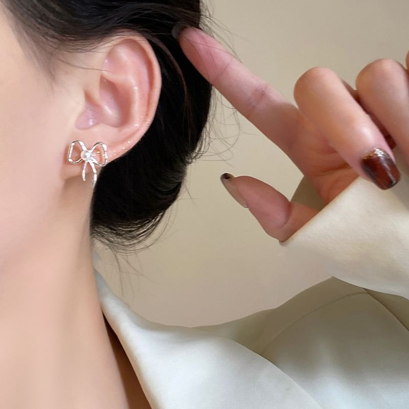 Pearl Faux Earring Stud Ribbon
