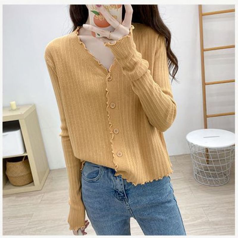 Ribbed V-Neck Cropped Knitted Cardigan