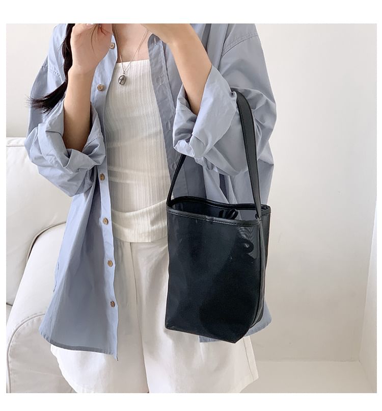 Bag Bucket + Set: Mesh Pouch