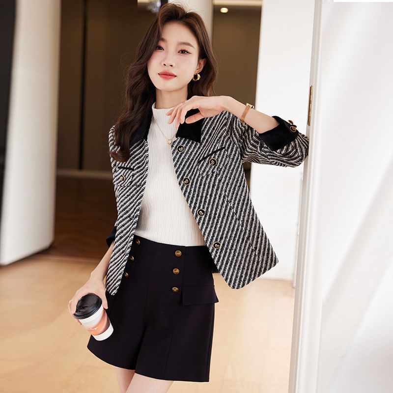 Collared Striped Button Cropped Tweed Jacket