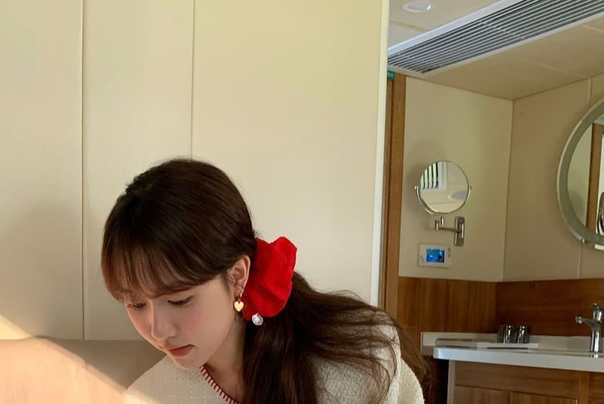 Crew Neck Contrast Stitched Button-Up Tweed Crop Jacket