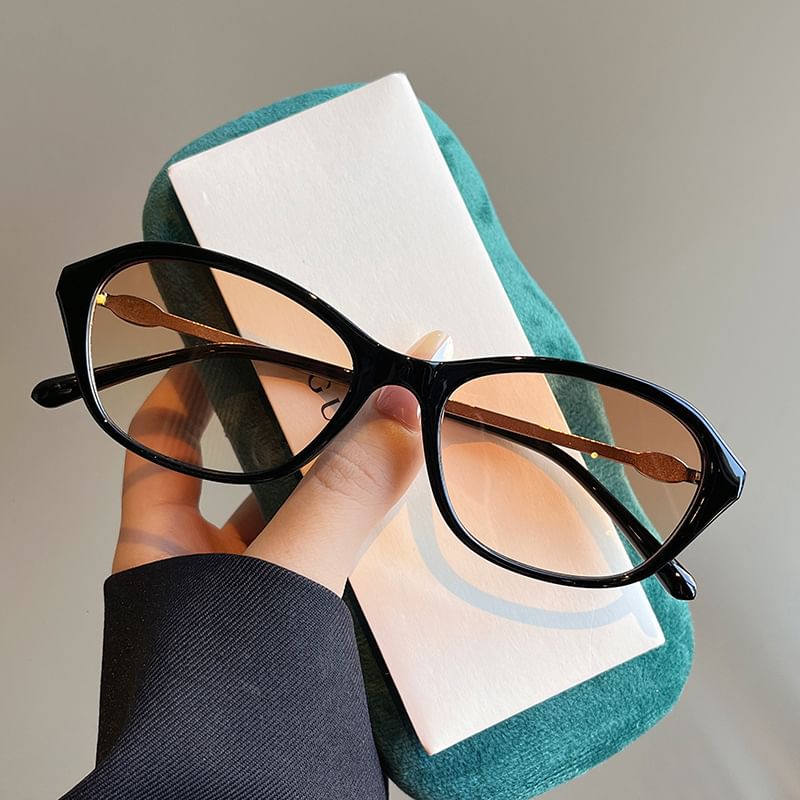 Frame Oval Sunglasses Glitter