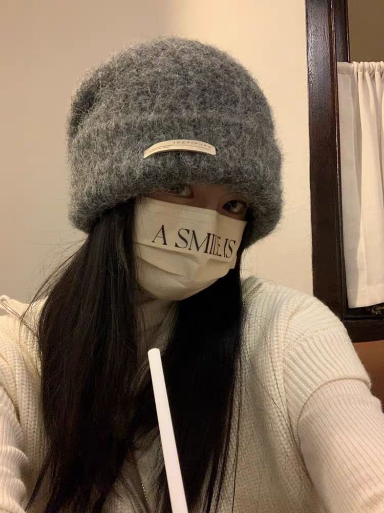 Plain Knit Applique / Ribbed Beanie