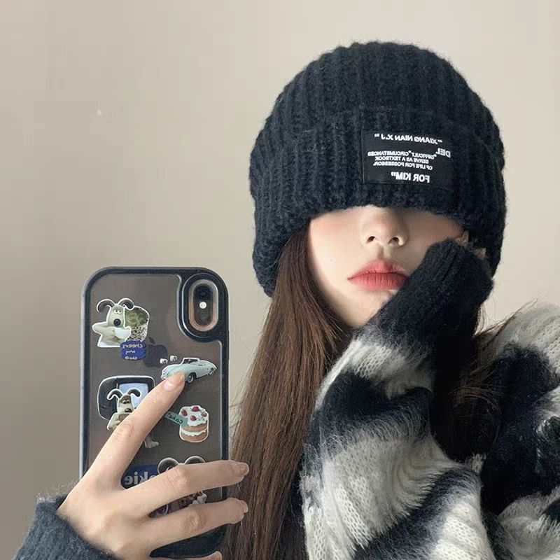 Plain Knit Applique / Ribbed Beanie