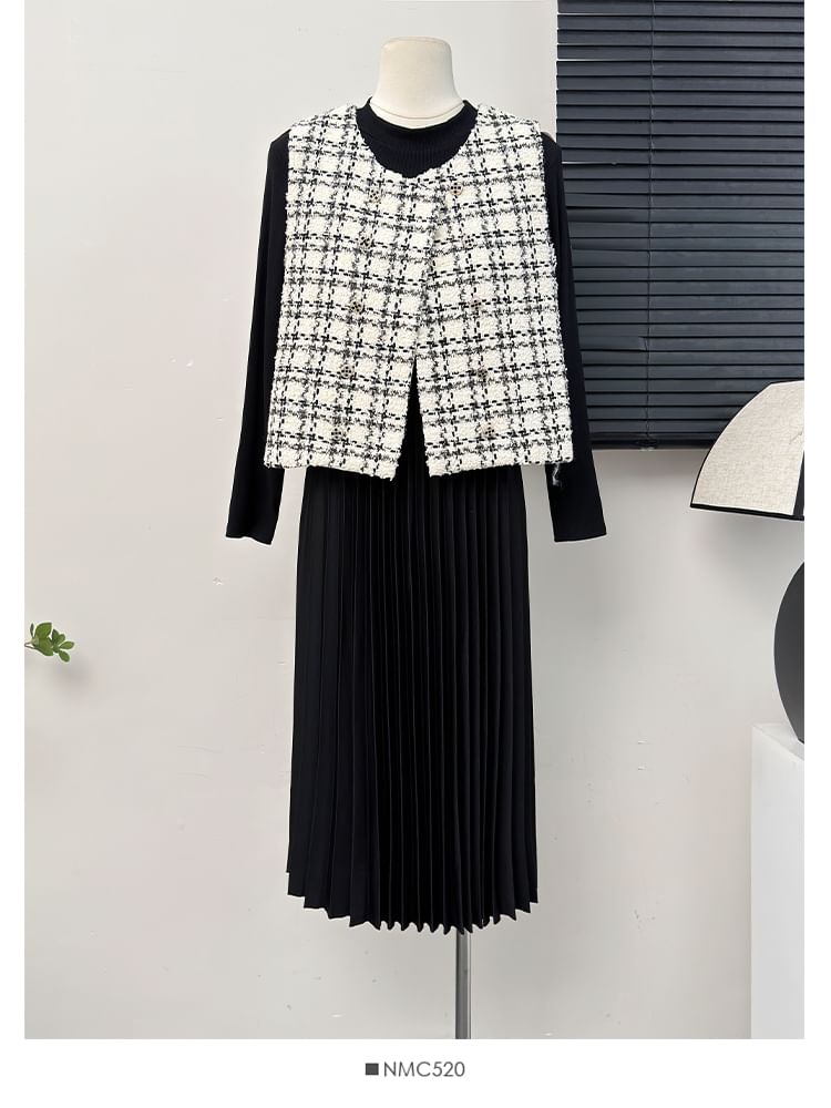 Double-Breasted Tweed Vest / Pleated A-Line Dress