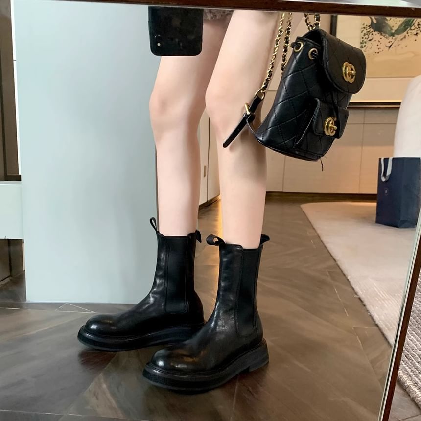 Genuine Short Leather Platform Chelsea Plain Boots