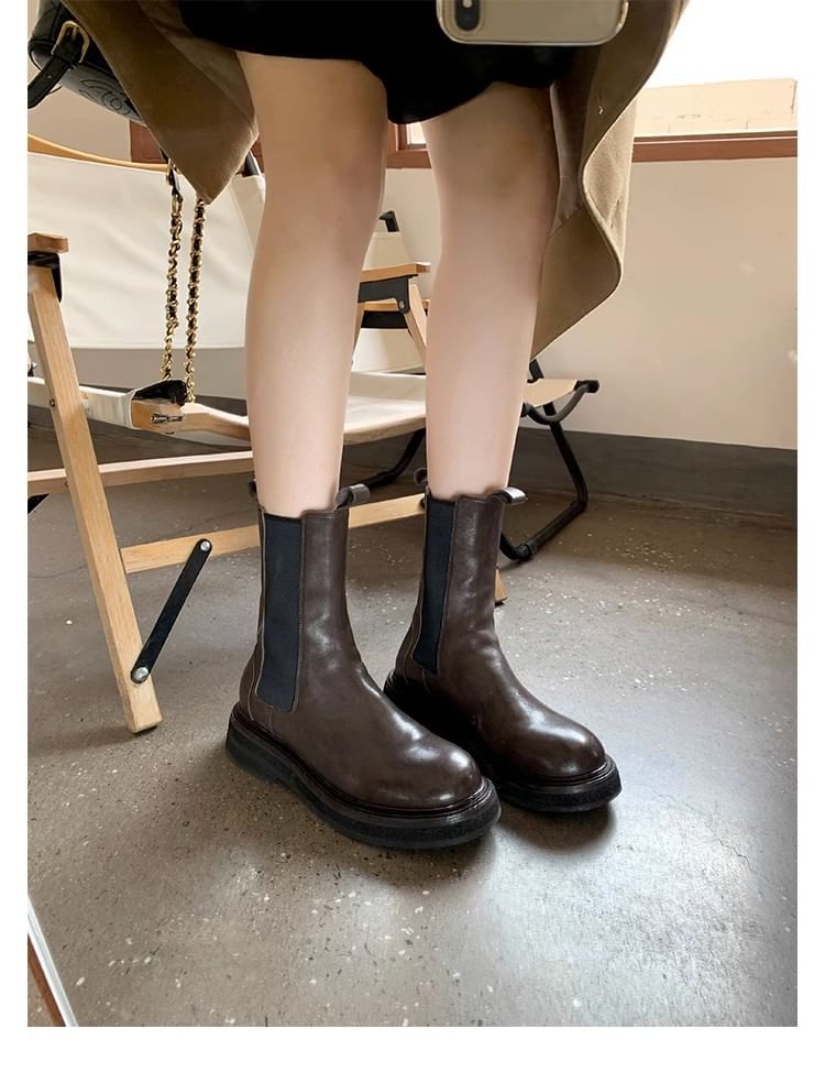 Genuine Short Leather Platform Chelsea Plain Boots