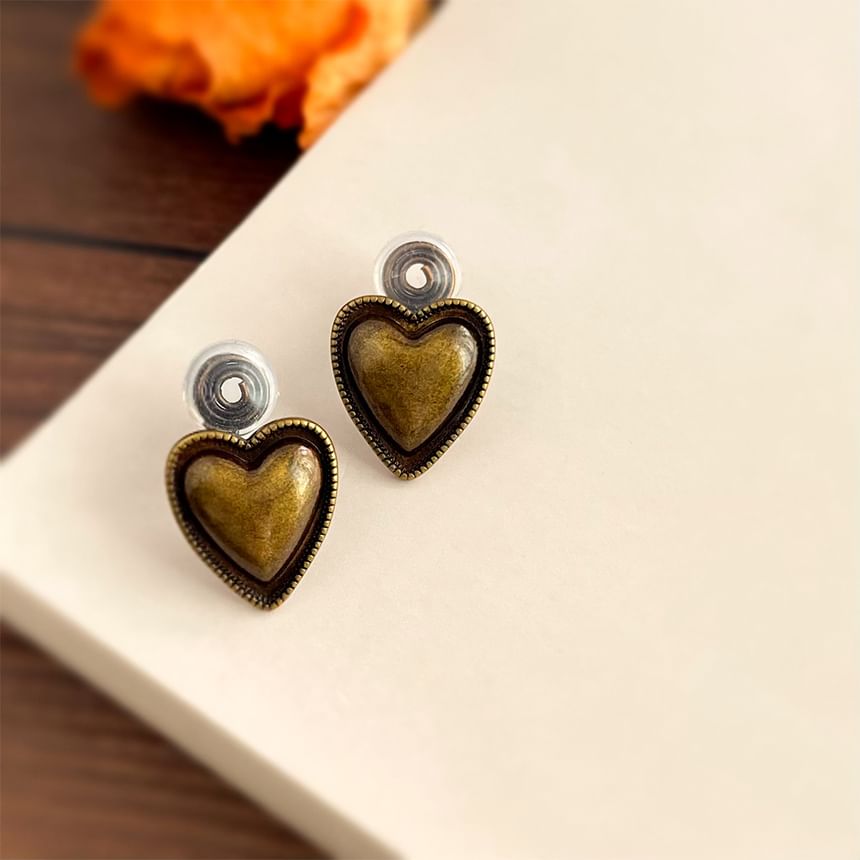 Heart Stud Earring / Clip-On Earring