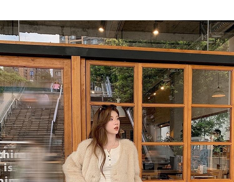 Plain Short Detail Metal Block Heel Boots