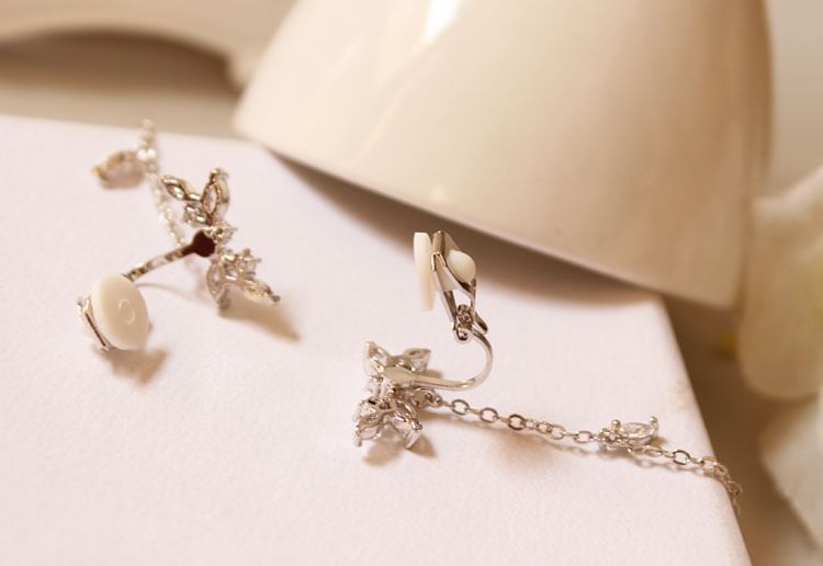 Alloy Dangle Earring Rhinestone