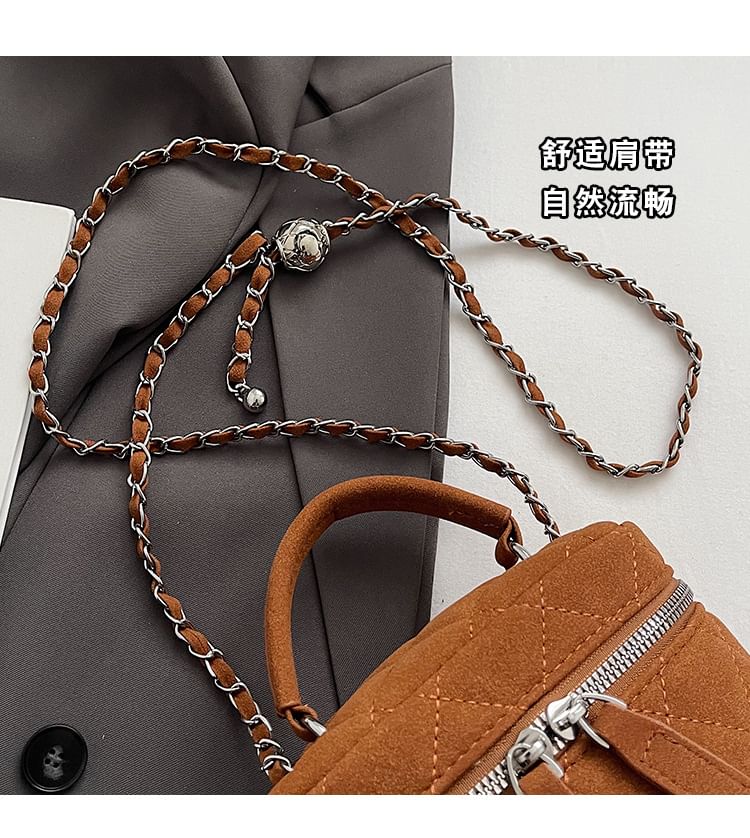 Quilted Chain Strap Bag Bucket