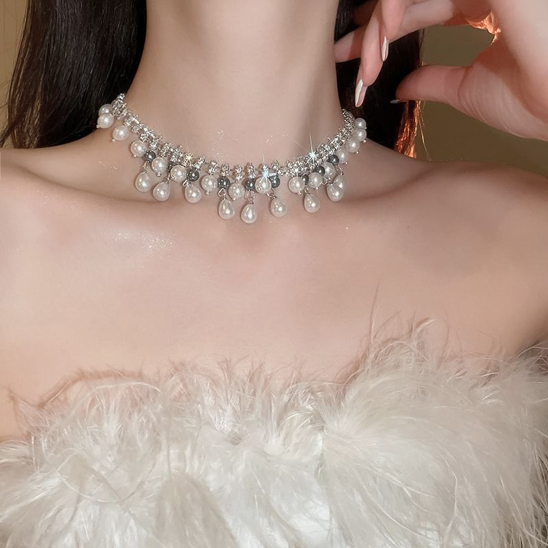 Faux Fringed Necklace Rhinestone Pearl