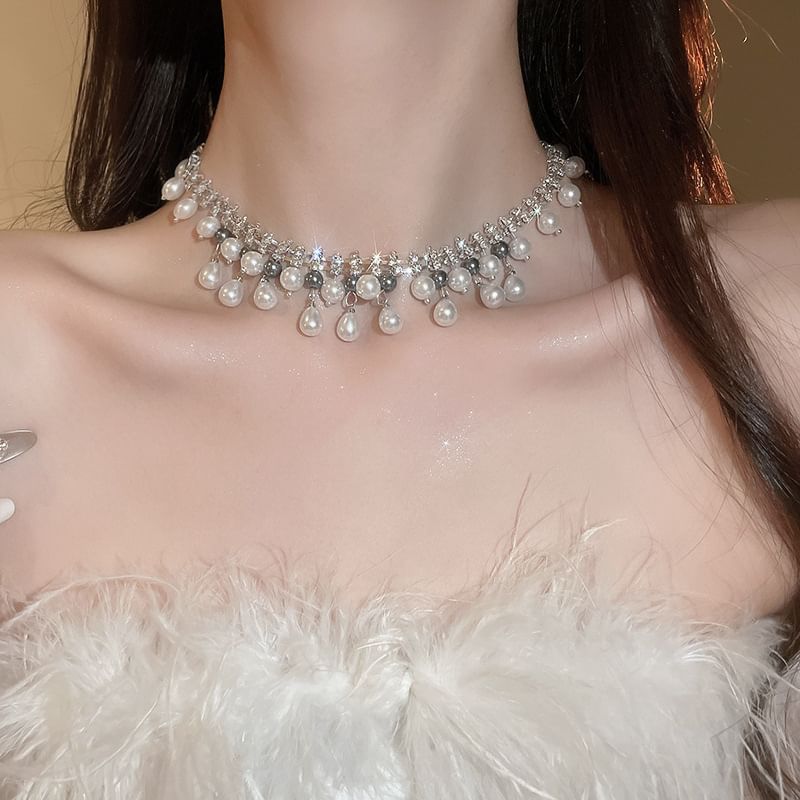 Faux Fringed Necklace Rhinestone Pearl