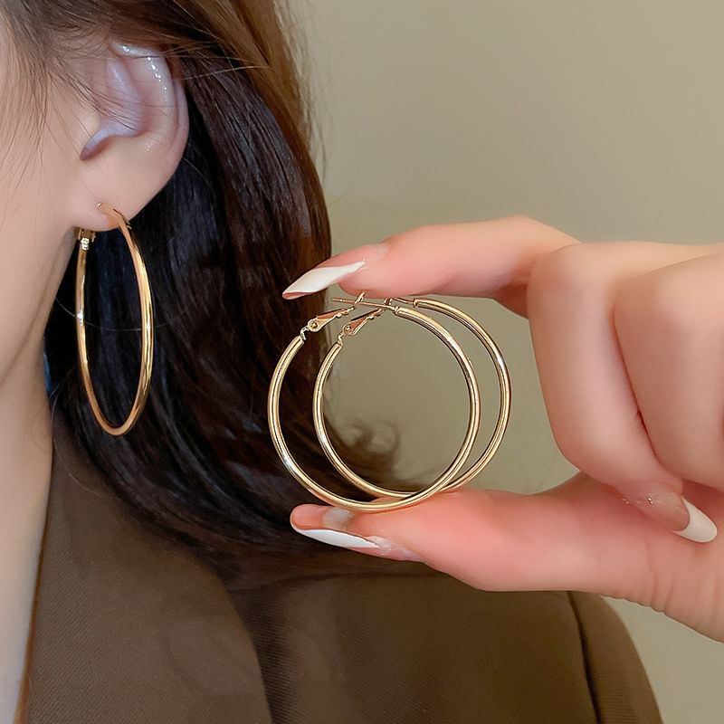 Shiny Hoop Earring