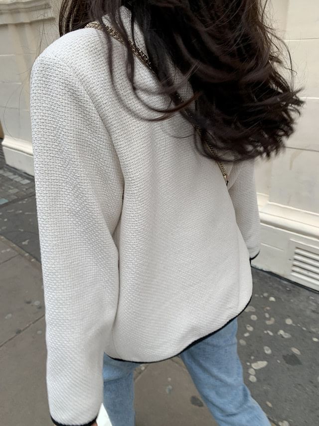 Contrast Trim Button-Up Jacket