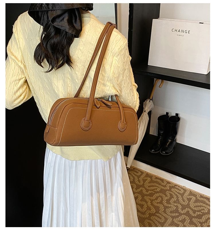 Shoulder Contrast Bag Stitching