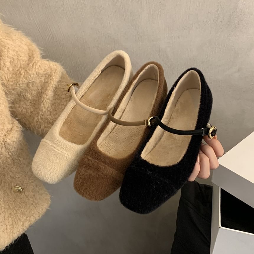 Plain Jane Mary Pumps Heel Low