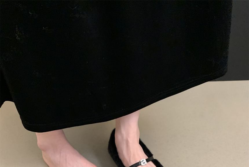 Fleece Pointed Flats