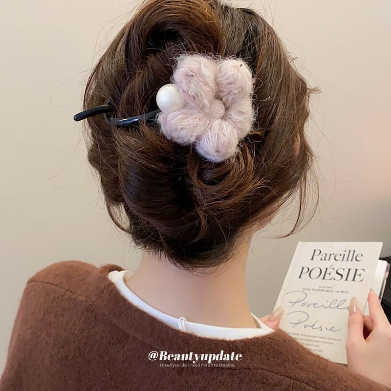 Clip Faux Pearl Hair Flower