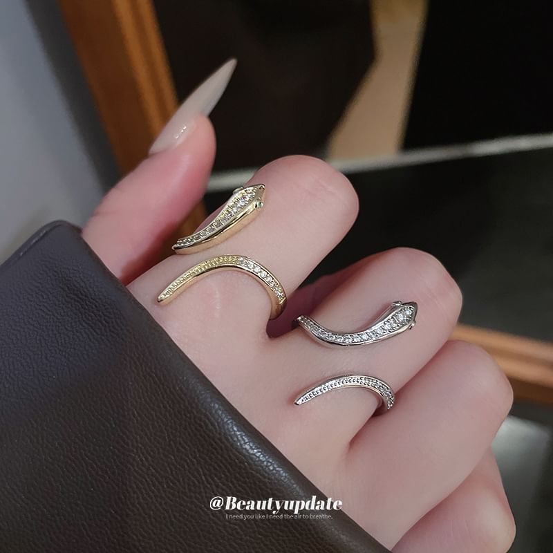 Ring Rhinestone Snake Open
