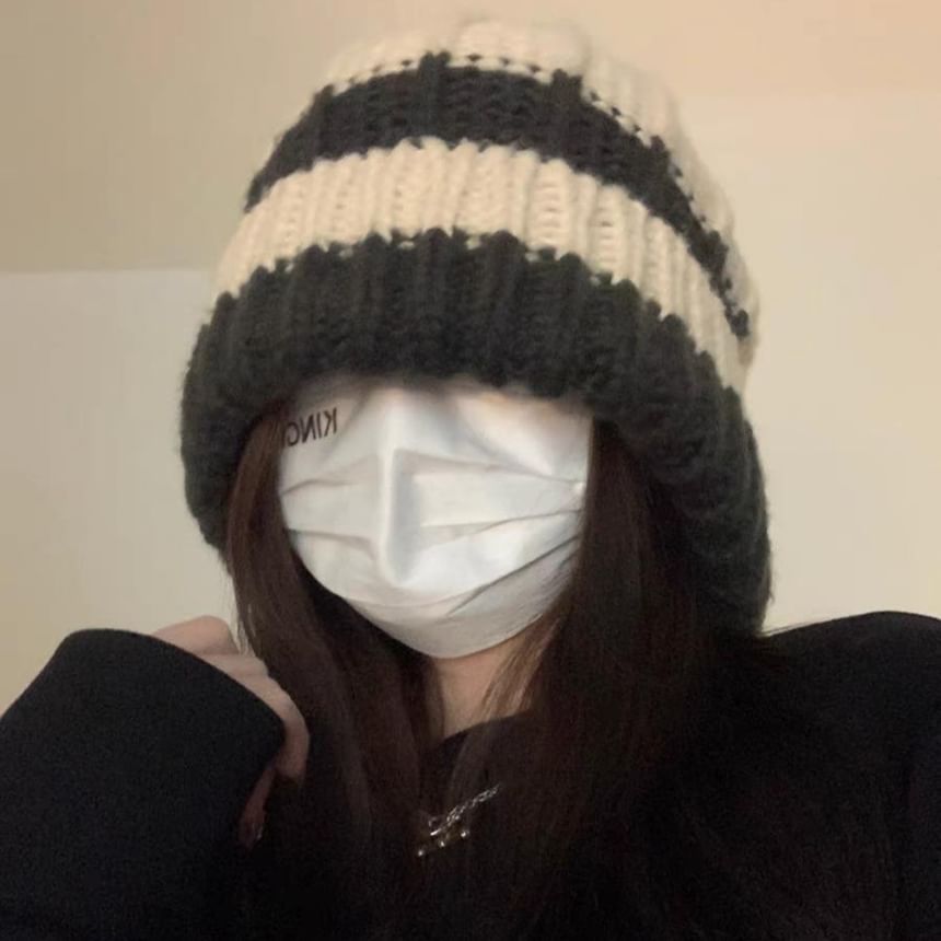 Ribbed Beanie Plain Striped /