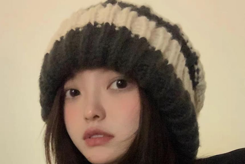 Ribbed Beanie Plain Striped /