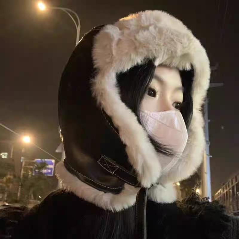 Trapper Fluffy Hat Faux / Plain Leather Panel