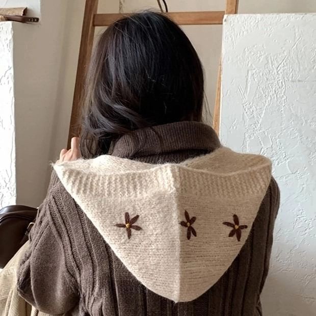 Bonnet Embroidered Knit Hat Floral