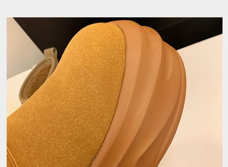 Buckled Fleece-Lined Platform Short Snow Boots