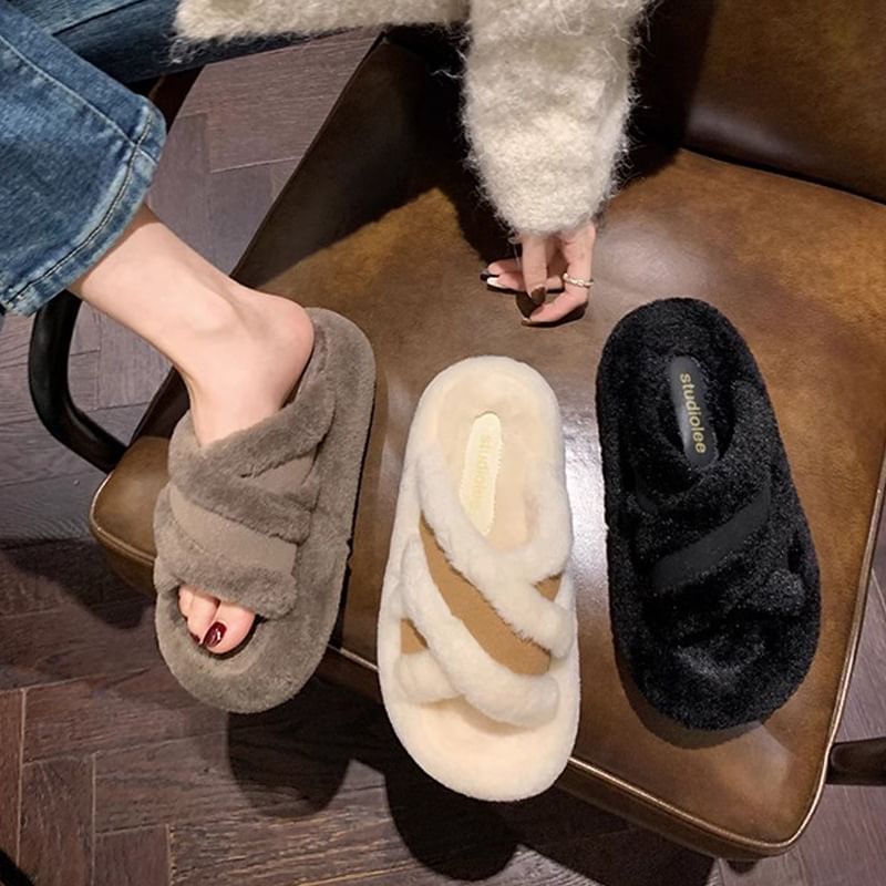 Fleece Cross Plain Band Slide Sandals
