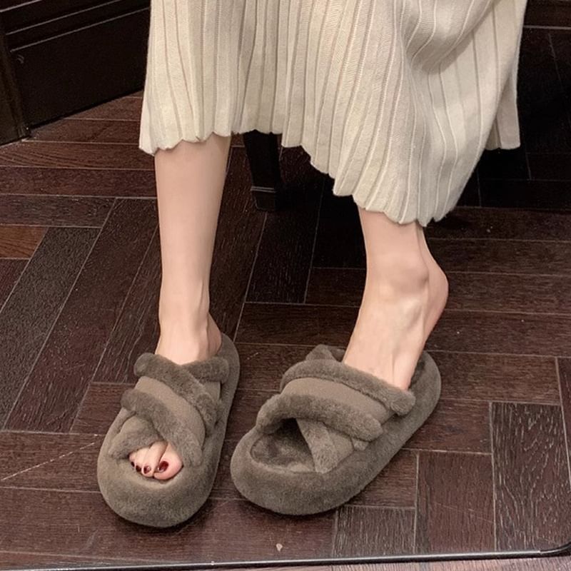 Fleece Cross Plain Band Slide Sandals