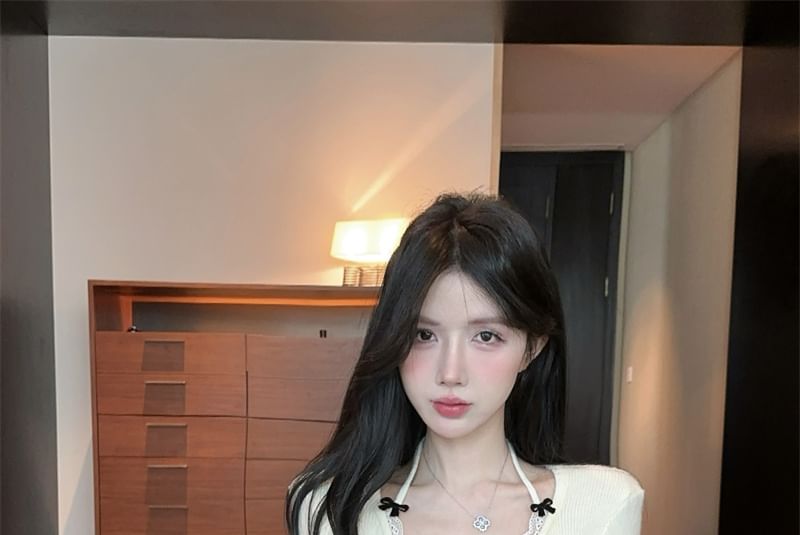 Scoop Neck Lace-Trim Bow Sweater with Lettuce Hem