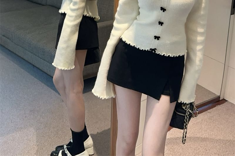 Scoop Neck Lace-Trim Bow Sweater with Lettuce Hem