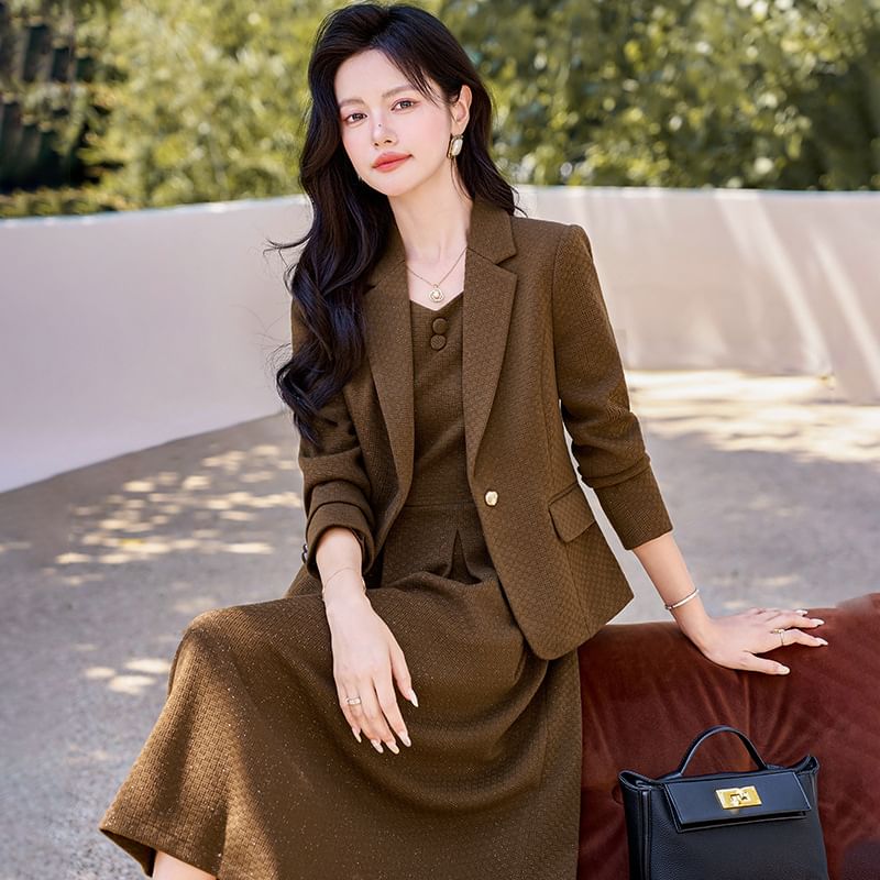 Sleeveless Tweed Midi A-Line Dress / One Buttoned Blazer