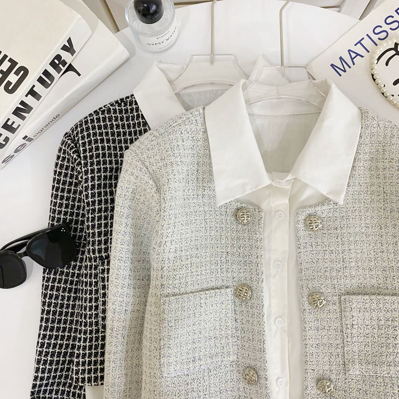 Set: Plaid Tweed Crop Button Jacket + Sleeveless Plain Shirt
