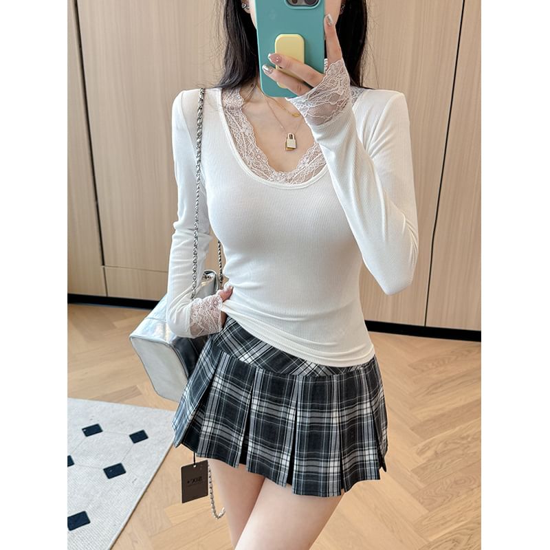 Lace-Trim V-Neck Slim Top