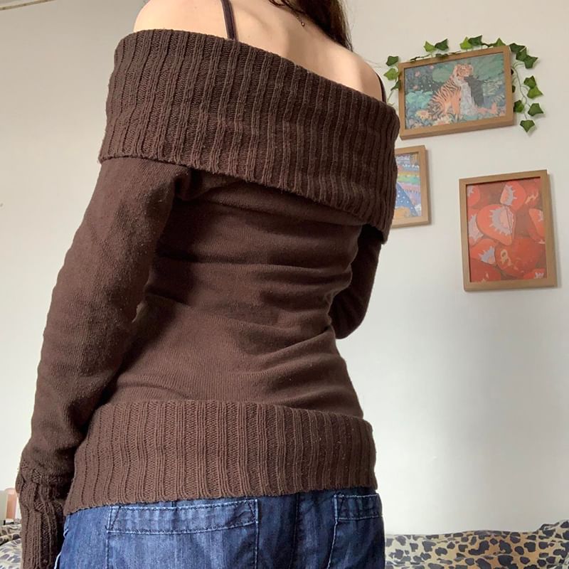 Plain V-Neck Up Cropped Buckle Sweater