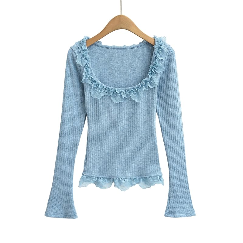 Scoop Neck Lace Crop Tee