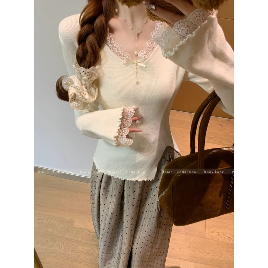 Lettuce Edge Lace Knit Top
